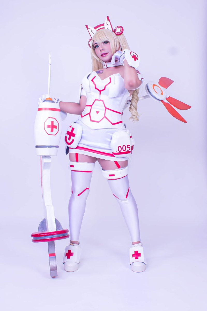 ateneacosplay's tweet image. Los extrañé 🥹🥹🥹 se me junto todo no quiero ser una abandonica 😂 estuve malita😖 , mi proyecto de tesis, mi cambio de casa y mi cámara había muerto. Pero ya volví para dar acto de presencia 🤣 no se preocupen sigo viva , sobreviví!!! A y los amo tomen agüita ❤️♥️