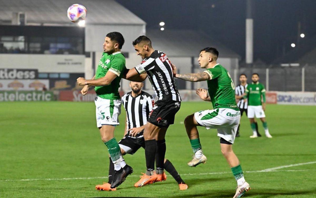 felipedilena3's tweet photo. Gran esfuerzo de todos , juntos por un mismo objetivo . Vamos oeste 💚🇳🇬 https://t.co/0wHGWl7Iqm