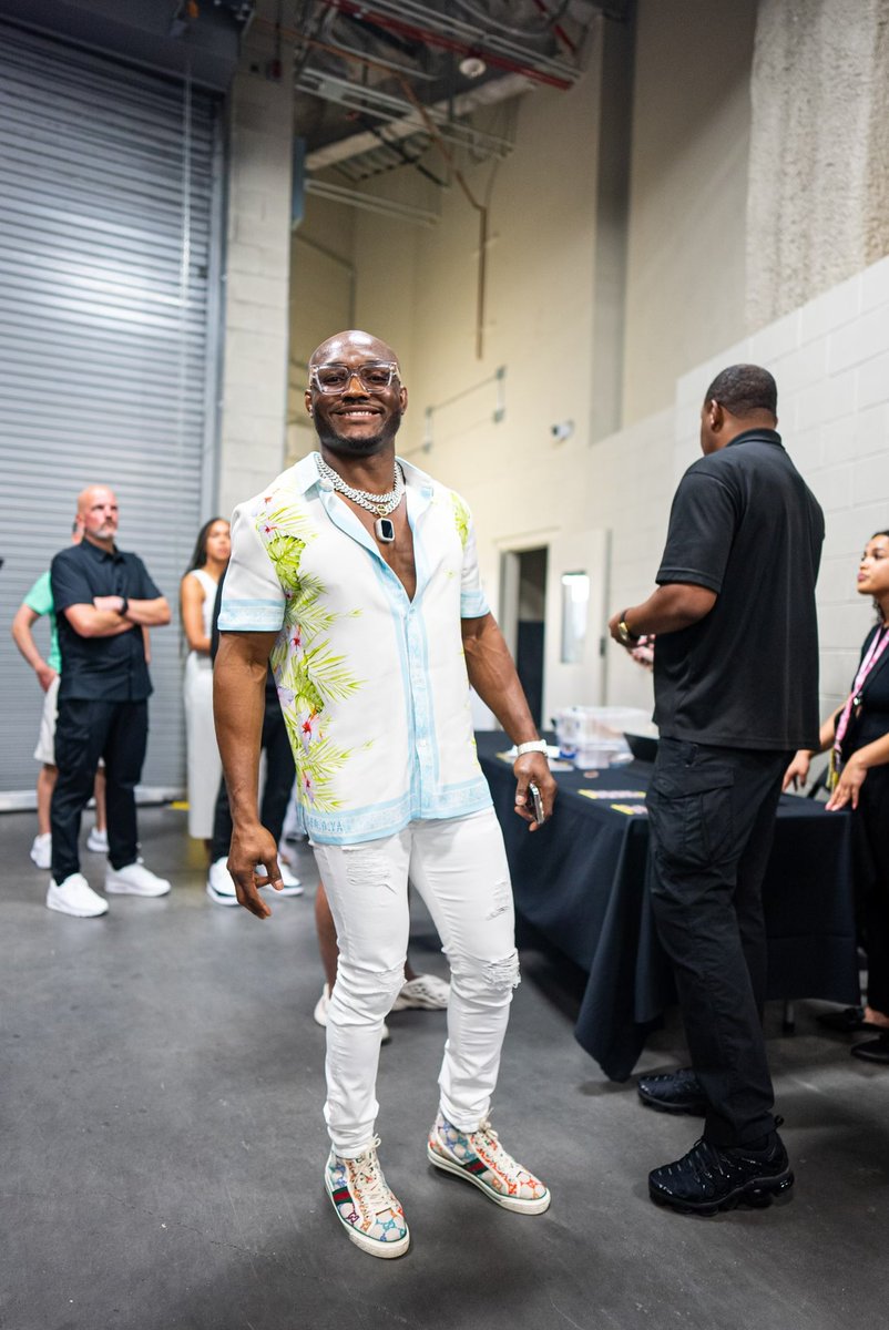 KAMARU USMAN tweet media