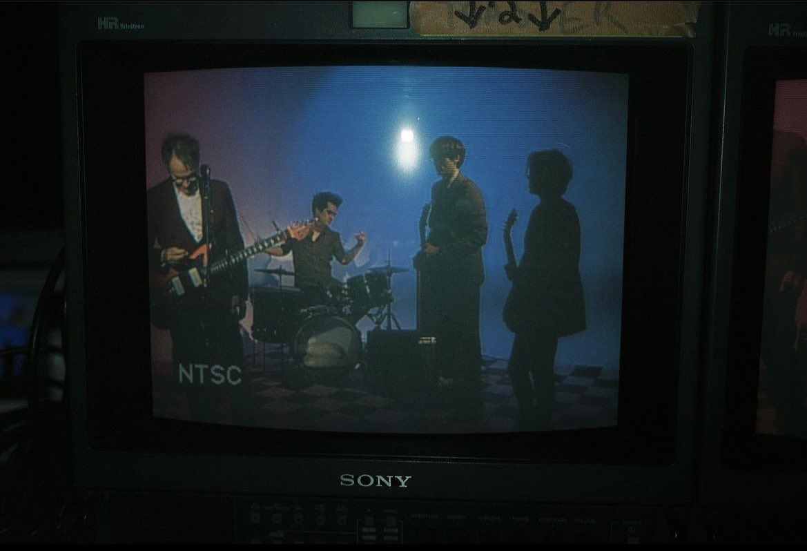 devilishlyurie's tweet photo. Brendon 🥺 in the new Mike Viola music video 🥺 July 19th 🥺 https://t.co/f8dwnqjVXL