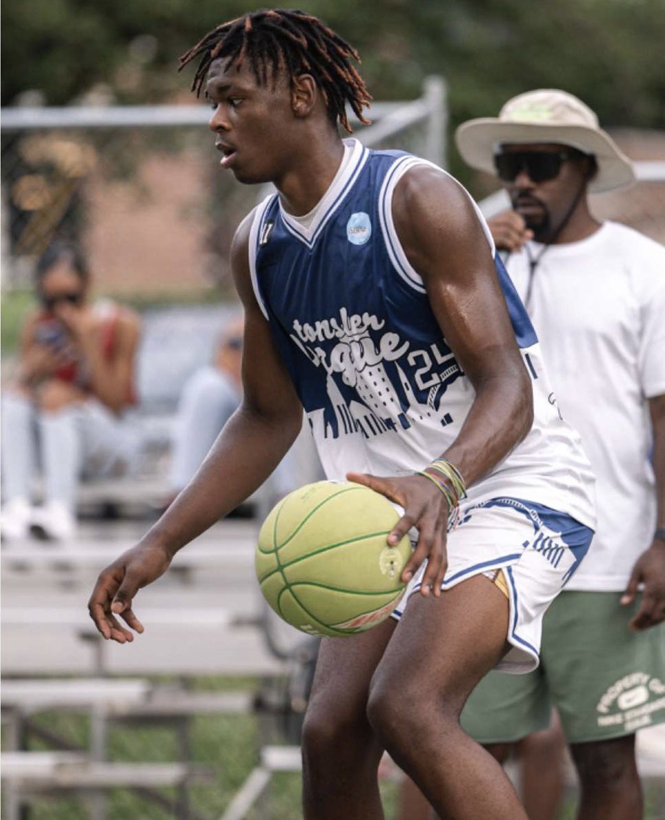 HAVING A SIGNING!!!! <a href="/3/">Blair</a> on July 20th!! Taking place at East rowan high school <a href="/WU_MBB/">Wheeling University Men’s Basketball</a> @EastRowanbb <a href="/TruPoint/">Coach Rio</a> <a href="/mikelondonpost3/">mike london</a> <a href="/ShalandaWinnCo2/">Shalanda Winn Cox</a>