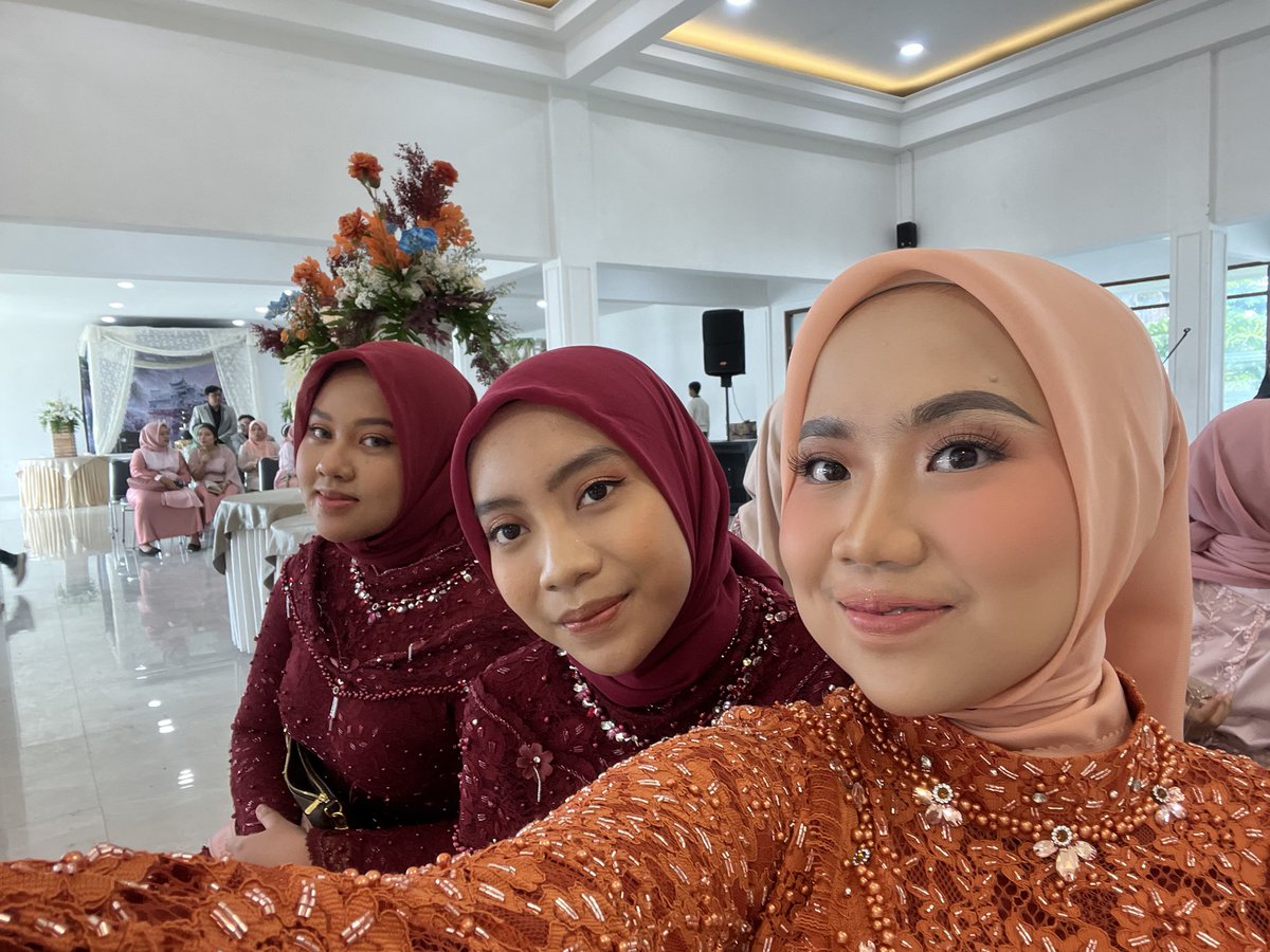 bheryaa's tweet photo. Presensi TM Baitul Arqam (Izin)

Nama : Adilla Soraya Prameswari
NIM : 2200034035
Prodi Kedokteran https://t.co/Q5GggIfT0b