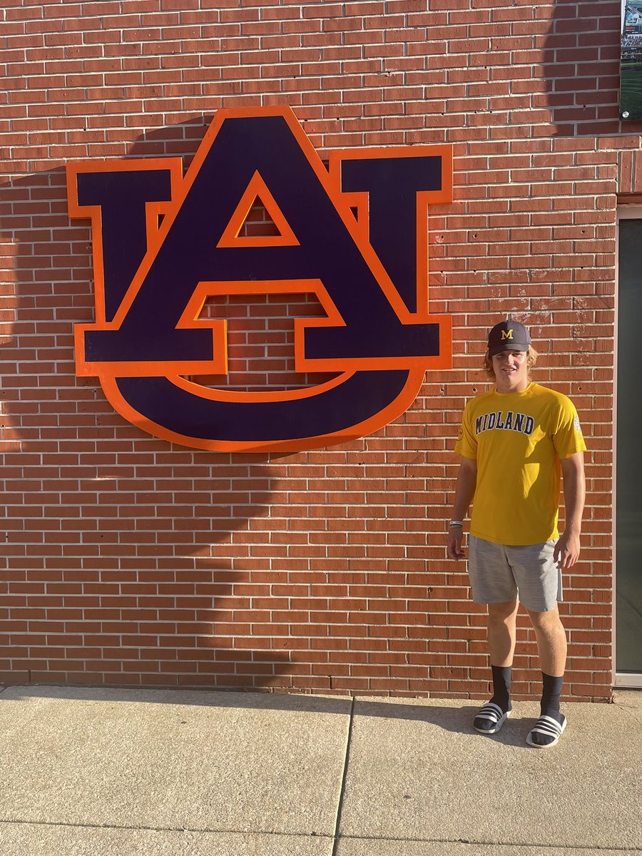 Visited the Auburn campus and baseball facility. Enjoyed touring the campus and seeing the field.