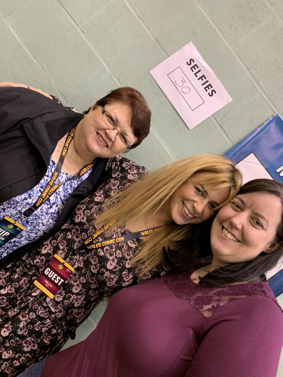 Happy 50th birthday to the lovely @cazford3 wishing you the bestest of days hon xxx