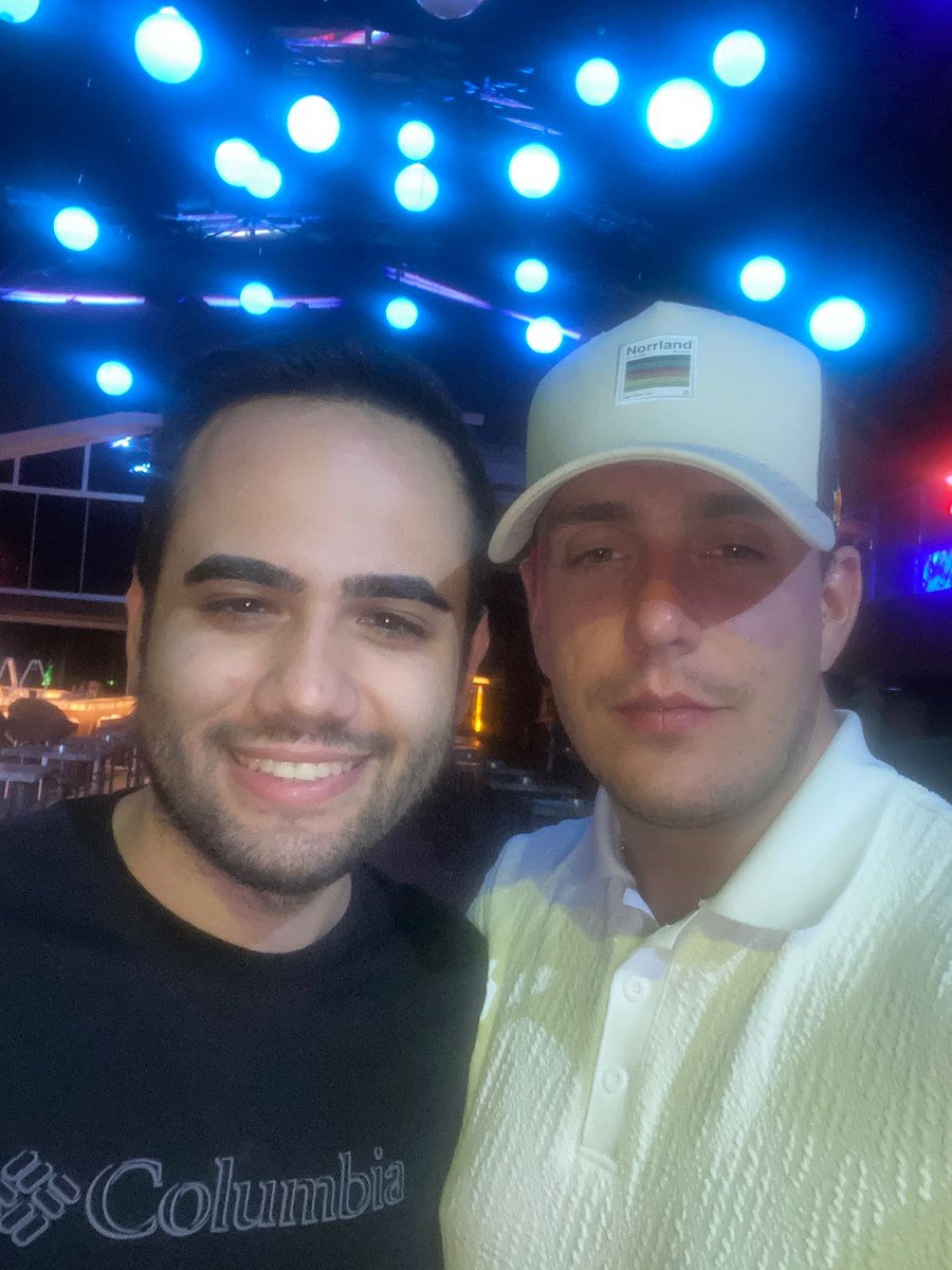 In Turkey and meat my Brother <a href="/10000DAYSs/">10000DAYS</a> 👌 #H1Z1Legend