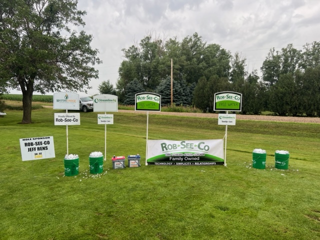 RobSeeCo's tweet photo. Rob-See-Co DSM Jeff Rens sponsored hole 4 at the Shoot 4 Cure cancer fundraiser tournament in Hull, Iowa. It rained for all 18 holes, but the Rob-See-Co team managed to win the tournament! https://t.co/0yKSUcIadn