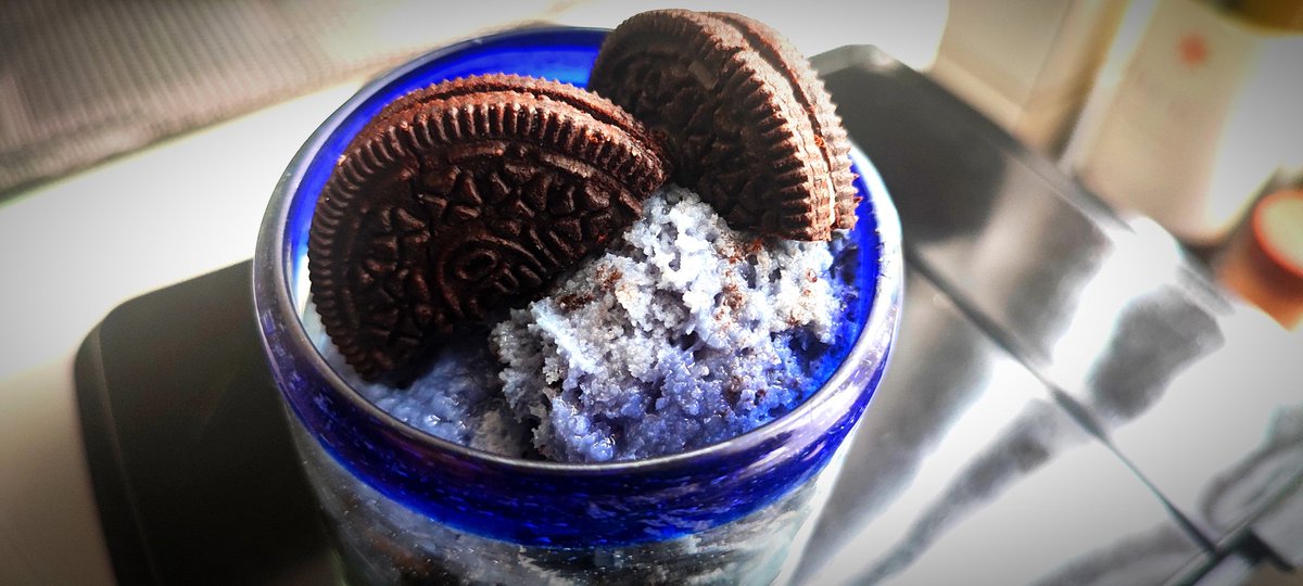 darkistade's tweet photo. Cookie monster!!!!

Oreo, vainilla, un toque de mora y mucho color.

#ElPlatoNegro #CDMX #Mexico #chef #cheflife #tasty #flavor #food #foodie #foodporn #sorbet #sorbetto #icecream #icecreamchallenge https://t.co/E4enISXOU2