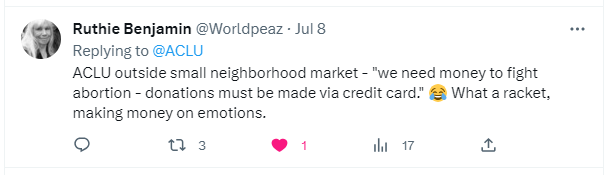 opDXiT's tweet photo. @Worldpeaz @ACLU if fed/Nat'l aCLu wanted to make real money, why not go back to @reALambERHeARd being in front of a camera in front of a store/intersection holding an ipad begging for more financial support to prop up paycheck of @ChaseStrAngiO ?  https://t.co/Quj9pj7wkt https://t.co/wAovHY5y3Y