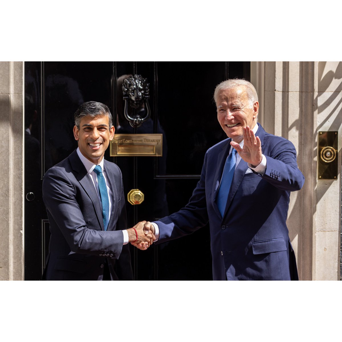 President Joe Biden meets Prime Minister Rishi Sunak at Downing Street today #potus #meeting 📷 ©️ Phil Lewis