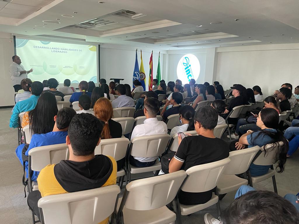 Así llevamos a cabo nuestro encuentro de representantes de códigos 🏆💙🦅 desarrollamos con ellos talleres, charlas y actividades lúdicas para afianzar su liderazgo y habilidades blandas

#bienestarorganizacional #bienestarestudiantil #estudiantes #lidership #lideres