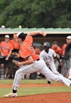 Coachbradbass's tweet photo. So proud of this stud!!! @nicholas_judice @CurDogBaseball https://t.co/nNmWPodnBI