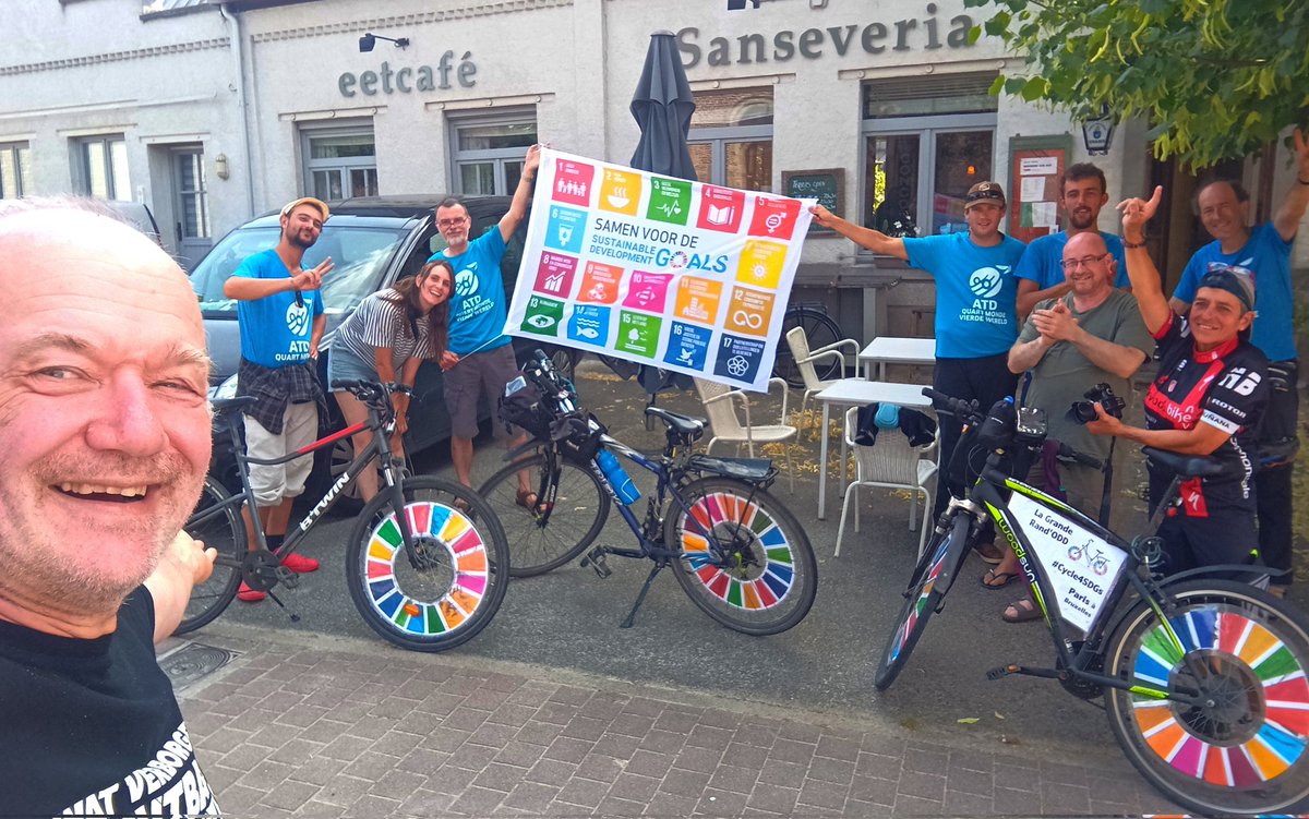 Cycle4SDGs's tweet photo. Good meeting this afternoon on the road between towns of #Renaix &amp; #Gramont in Flanders. The cyclists of #Cycle4SDGs met @HenkVanHootegem @Luttepauvrete to discover the work of this interfederal #SDG1 #AntiPoverty agency dedicated to create safe place of citizenship &amp; Dialogue https://t.co/41vd5rSkxl