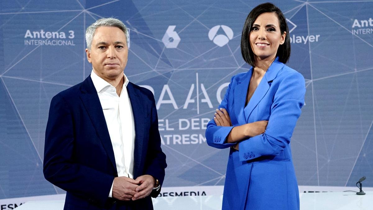 Los mercenarios de la información Vicente Vallés y Ana Pastor permiten como "moderadores" todo tipo de mentiras en prime time.