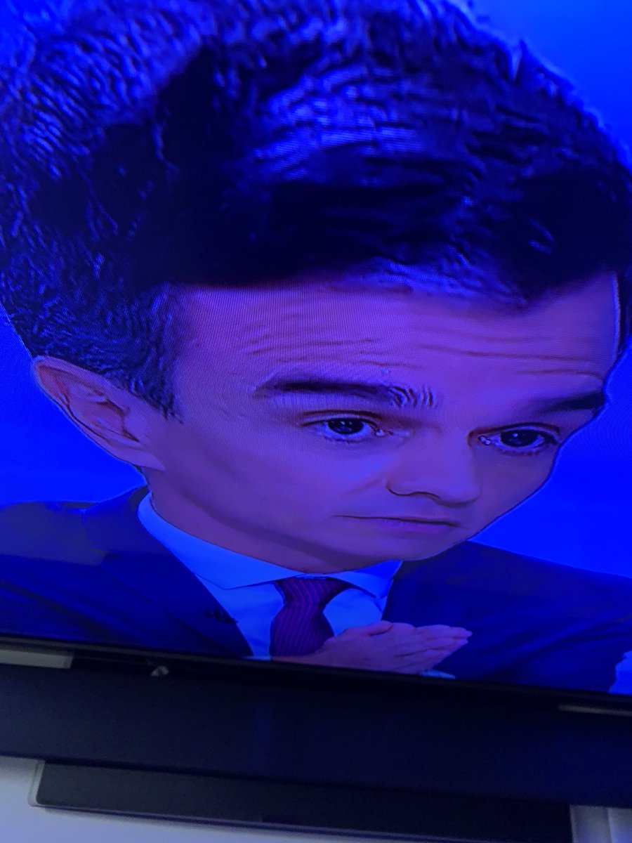 DavidBelGar's tweet photo. El debatito https://t.co/79BSdZvhPL