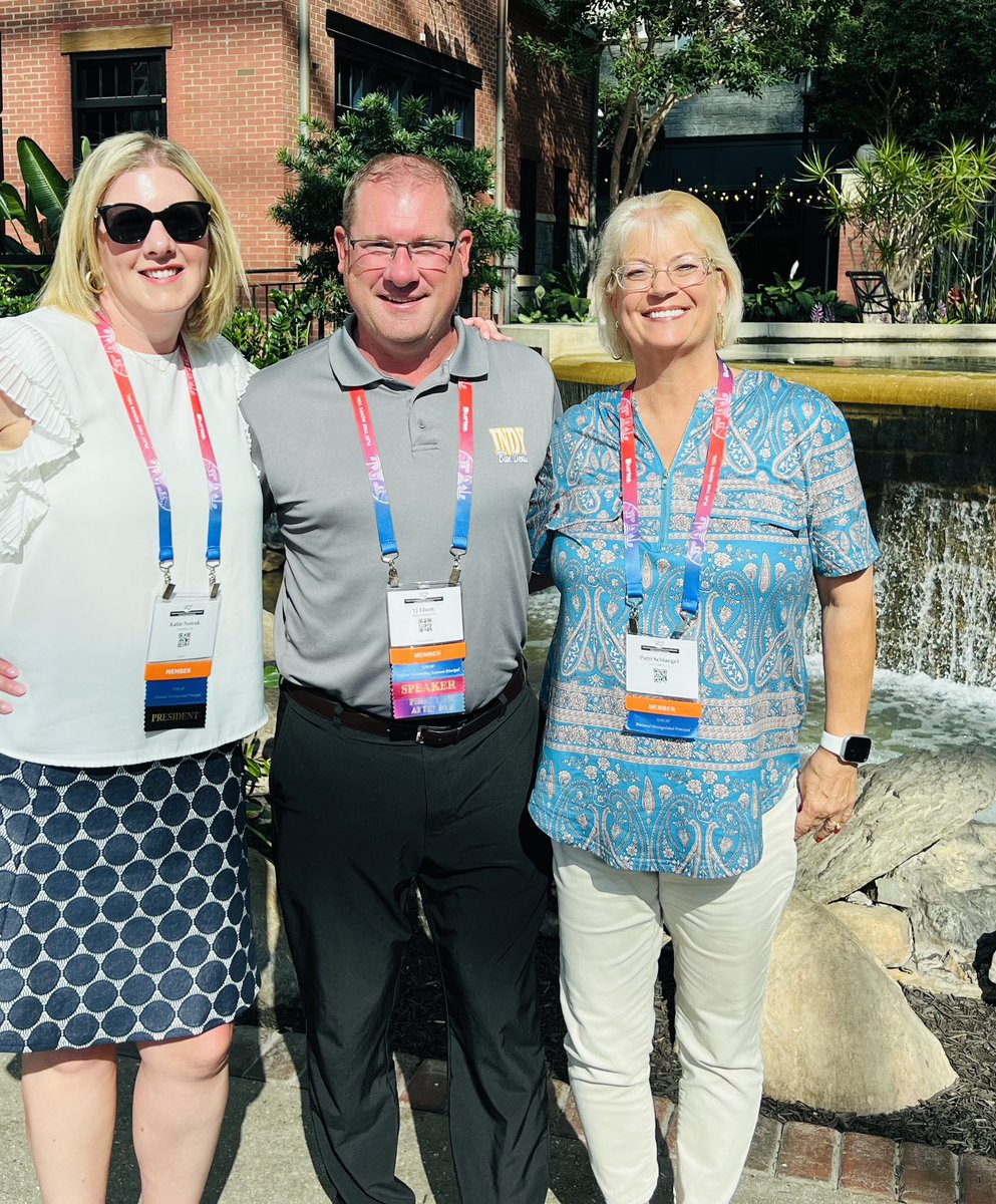 So fun to connect with my fellow Ohio NDPs <a href="/pschlaegel/">Patti Schlaegel</a> <a href="/tjebert/">TJ Ebert</a> #NAESP23