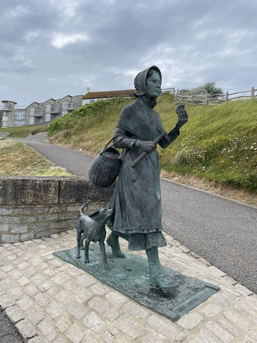 Kate Newby tweet media