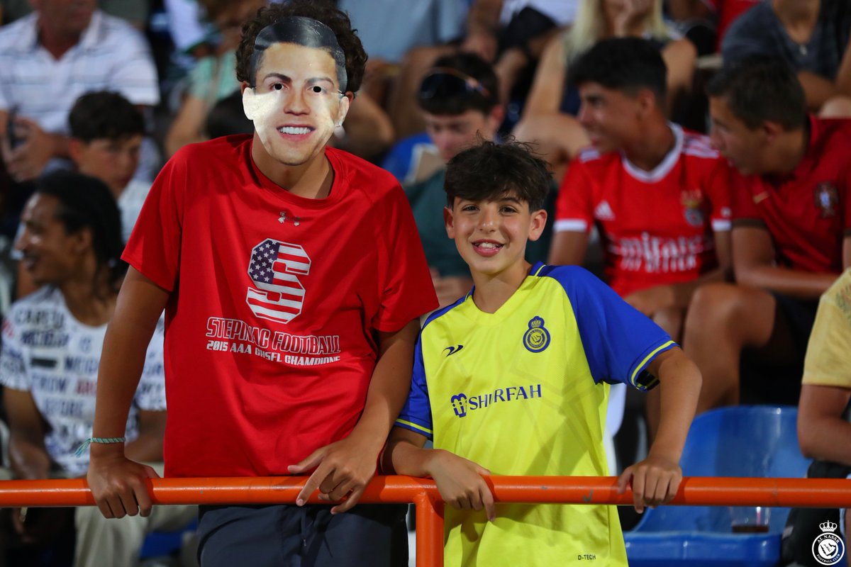 AlNassrFC's tweet photo. 💛🤩
#النصر_في_البرتغال 🇵🇹 https://t.co/94nUzOs2l6