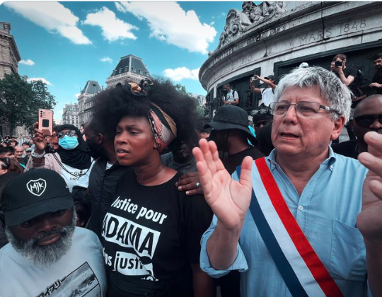 Tout le monde déteste la NUPES. Sauf les criminels, les lâches et les cons. Les gauchistes sont un danger pour la France. Un danger pour la démocratie. Un danger notre sérénité et celle de nos proches. En tuant le wokisme, nous tuerons leur immunité judiciaire et médiatique.