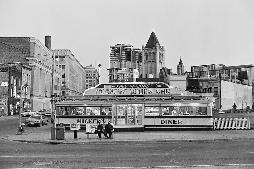 Reading Jack Kerouac's On the Road for the first time and there is something charming about the remote gas stations and the American diners he describes as he travels through the US. I particularly love the ones inspired by Art Deco & trains, with some diners converted rail cars.