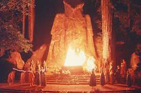 Le Bohemian Club se réunit en Californie chaque année à la MI-JUILLET... Surveillons les déplacements de Macron et de sa clique dégénérée, ces prochains jours
#BohemianGrove