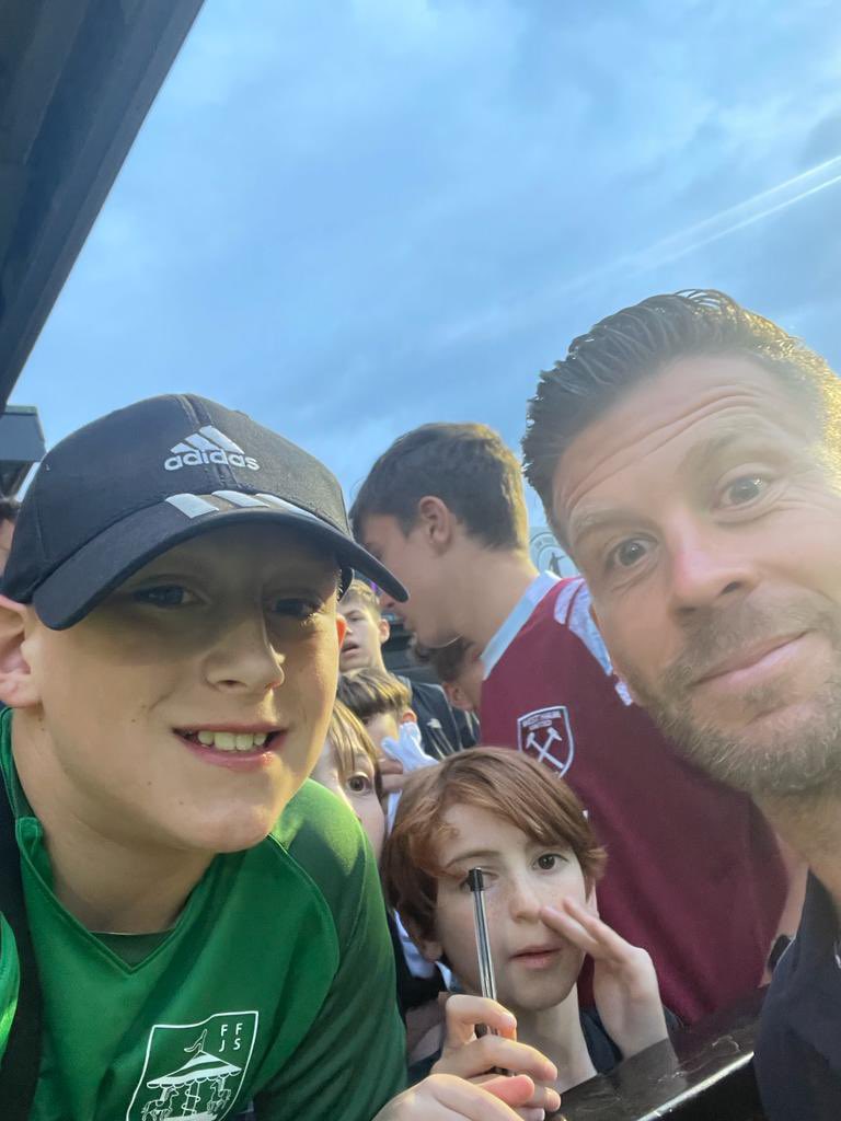 Fair Field Junior School (@fairfieldjrsch) on Twitter photo Thank you to <a href="/BOREHAM_WOODFC/">Boreham Wood FC</a> for the opportunity tonight v <a href="/WestHam/">West Ham United</a> #wearethewood #poppyacademy ๐๐โฝ๏ธ Thank you to <a href="/BOREHAM_WOODFC/">Boreham Wood FC</a> for the opportunity tonight v <a href="/WestHam/">West Ham United</a> #wearethewood #poppyacademy ๐๐โฝ๏ธ