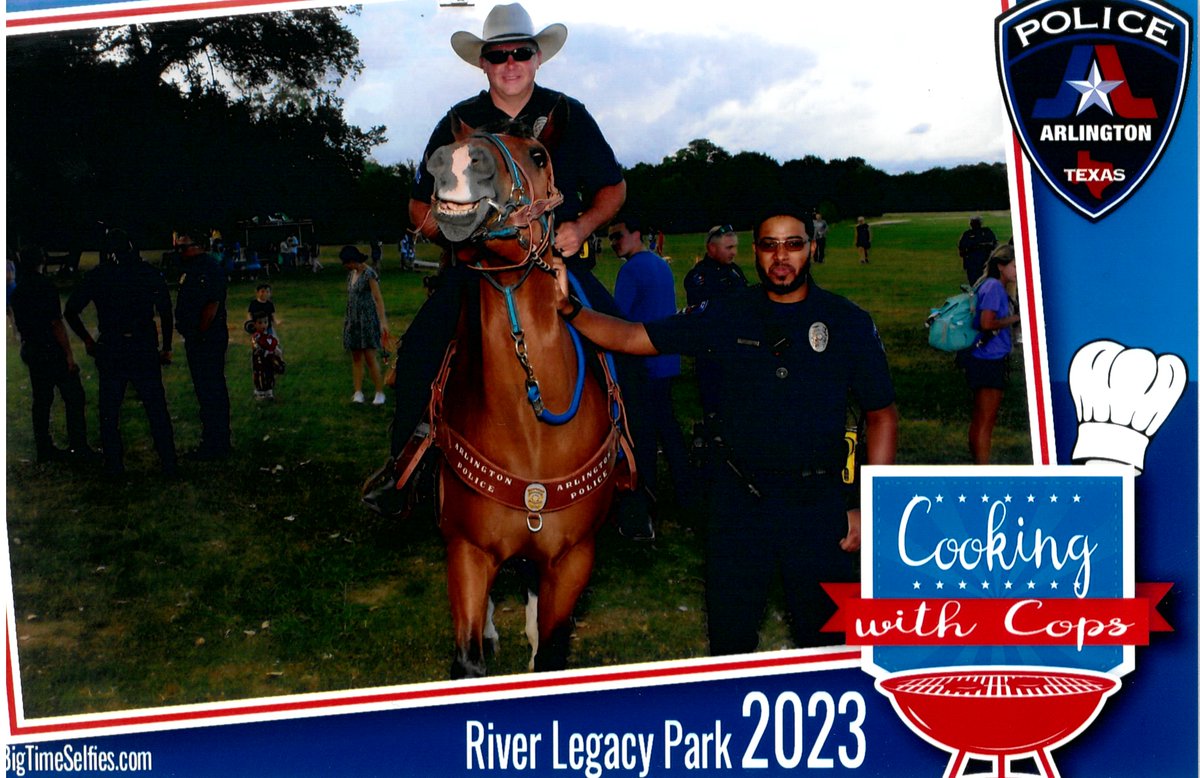 ArlingtonPD's tweet photo. If you missed our Cooking with Cops event at River Legacy last week you missed a good time. Thanks to everyone who came together to make this one a special success!
Don't worry though we have a couple more coming up.
Dates to be announced.
#cookingwithcops
#americandreamcity https://t.co/HAN0meqCOo