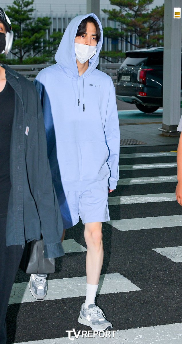 eternallyksw's tweet photo. [📸] 230711 #THEBOYZ at Incheon Airport leaving for Manila, Philippines 

#더보이즈 @WE_THE_BOYZ https://t.co/V7ZvzyMxRf