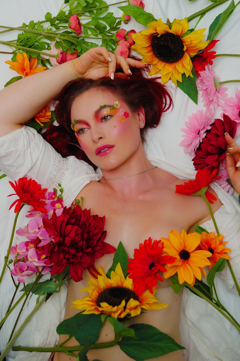 illyria_goddess's tweet image. Some of the gorgeous the gorgeous lilah shot by @StudioCCM  

#creativemakeup #makeupartist #scottishmua #makeup #freelancemua #travellingmua