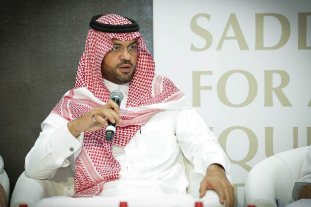 يُحسب للأمير فهد بن خالد بن سلطان كشفه للحقيقة كاملة في موضوع انتخابات #الشباب 🖤🤍

شكرًا لك يا أمير.. وعودتك للمشهد الشبابي مهمة جدًا خصوصًا في هذا التوقيت الحساس 👍🏻