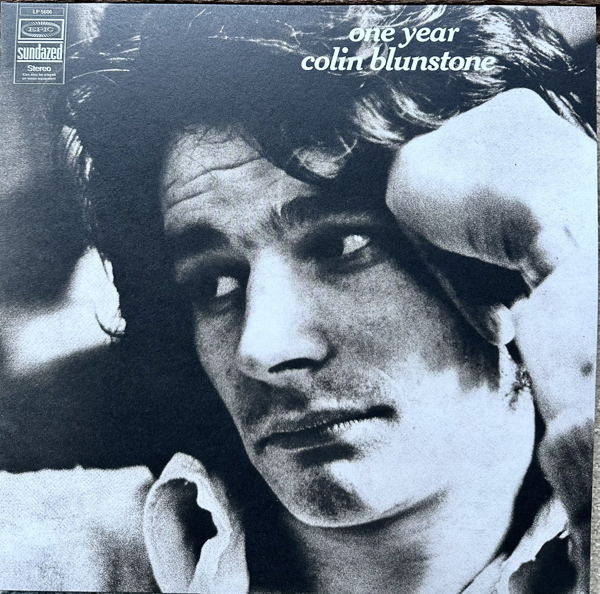 BernardZuel's tweet photo. One morning beauty came, and stayed. #morningpop #tuesdayvinyl #colinblunstone #oneyear #redeyerecords https://t.co/Z4wfa3YJSd