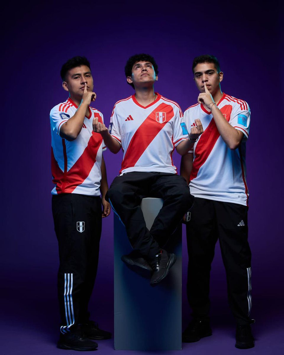 domenicosuarezo's tweet image. Llego la hora , esperamos todo este año para nuestra revancha, representar al Perú siempre es una motivación extra, estamos listos⚔️, Mañana desde las 12 hora 🇵🇪 estaremos jugando el mundial de @FIFAe . Vamos blanquirroja🙏🏻