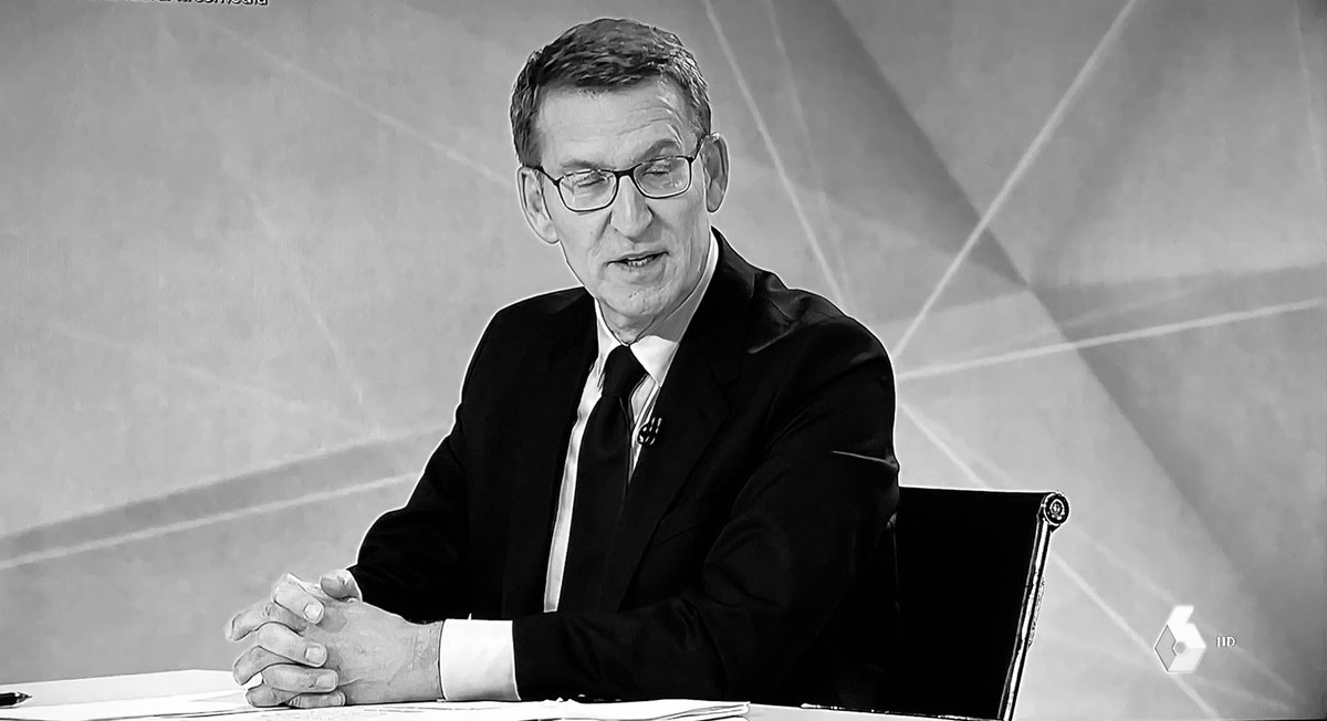 DiegoRBCA's tweet image. Feijóo está incapacitado para ser el presidente del Gobierno, es un mentiroso compulsivo que no sabe nada de economía ni de casi nada. 

Un señor que lleva 30 años viviendo de lo público, como Abascal, y que se aprovecha de los ciudadanos menos informados.

#CaraAcaraAtresmedia