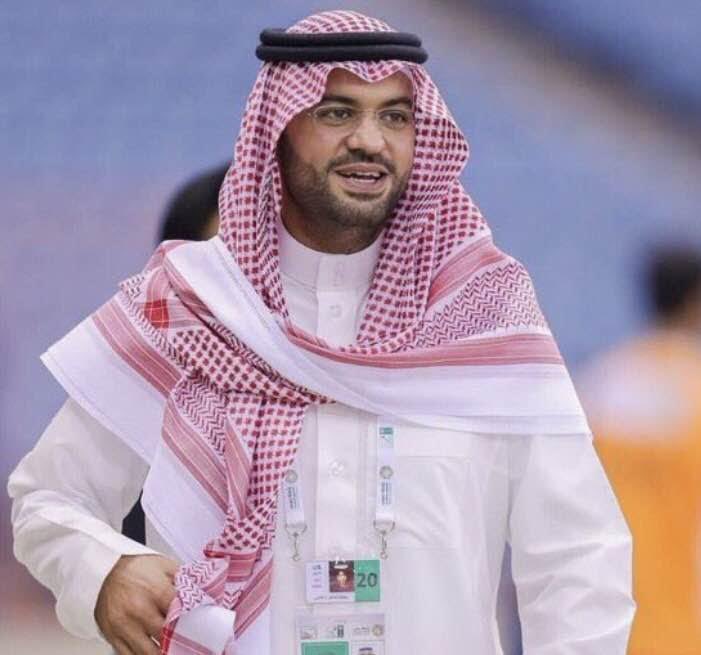 الرجال مواقف 

عز يا مال العز 

ماهي غريبة عليك وأنت ولد الأمير خالد بن سلطان