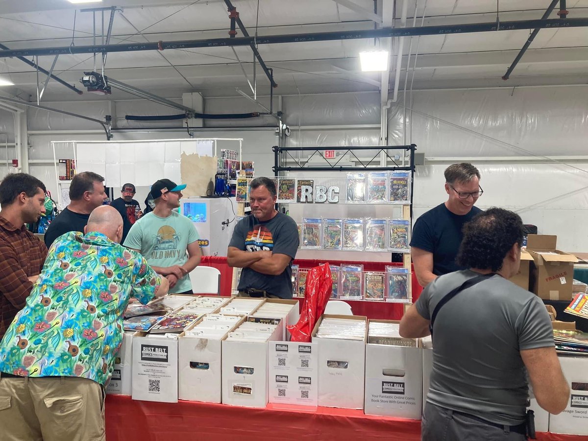 Rustbeltcomics's tweet image. Youngstown Comic Con 2023- Fun show, great sales, and we made some great new friends and contacts. Mike and I thank all of you that came by our both and especially Karen and Pepsi for assisting us with setup and tear down.