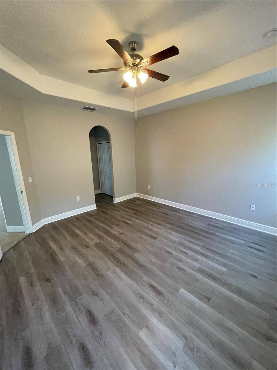 globecorere's tweet photo. New Listing Price: $410,000
1327 LAKE BATON DR, Deltona, FL 32725 is a fantastic property with 4 bedrooms and 3.0 bathrooms.
See more here: https://t.co/lUFSGk2h6e https://t.co/PNeDnigze6