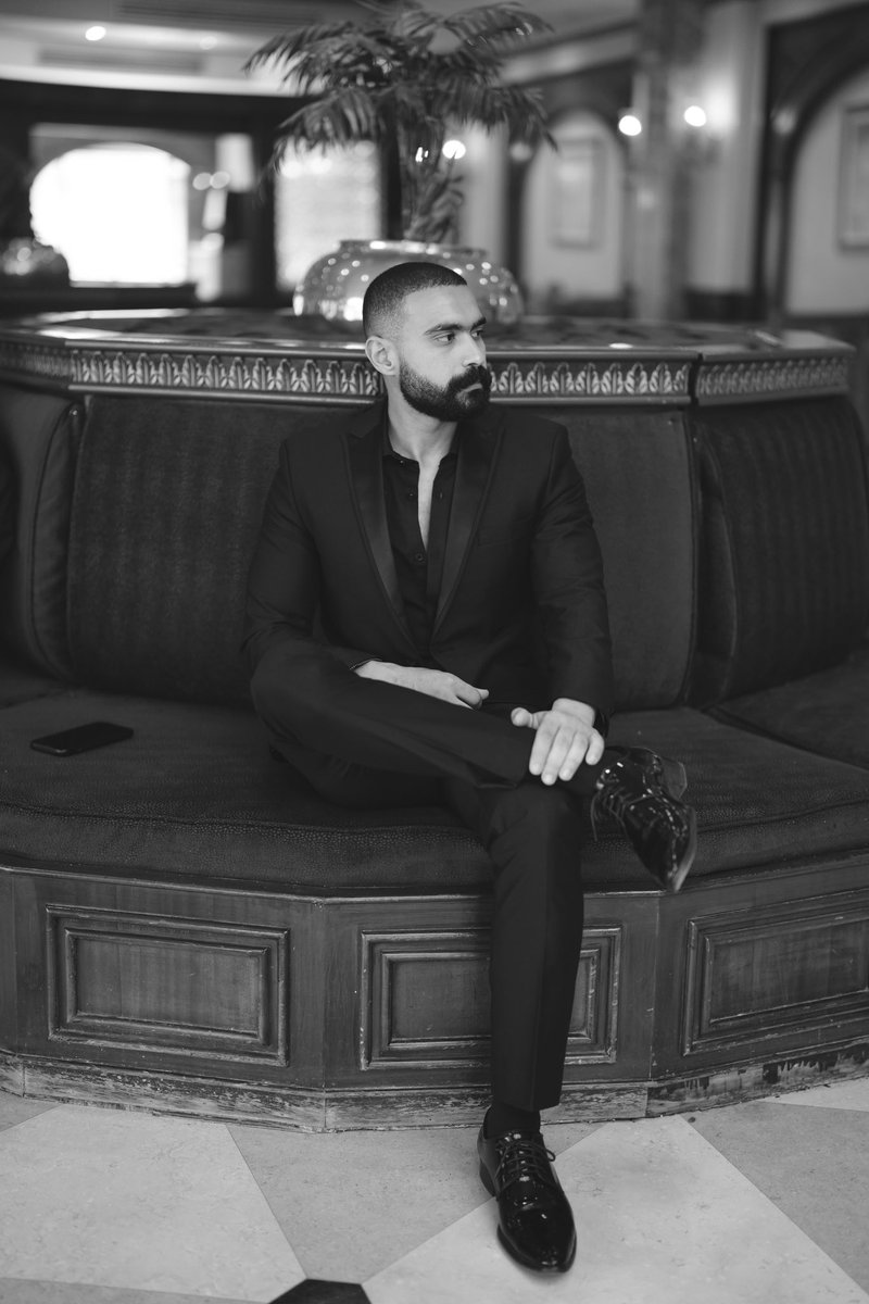 ma7moud7esen's tweet photo. Black is my new fav 🖤🖤 https://t.co/Cd66stCs4A