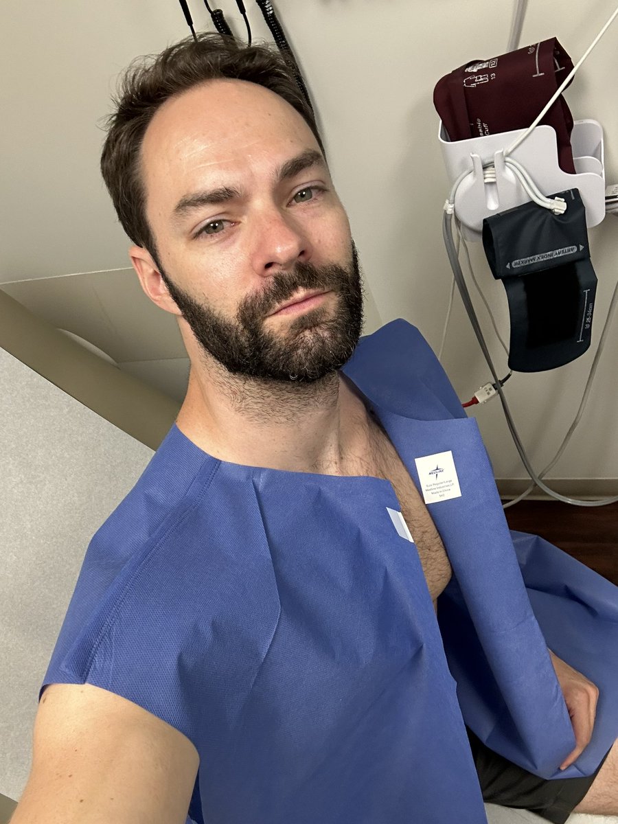 It’s not just blue, it’s not turquoise, it’s not lapis, it’s actually cerulean 
#itsfashion