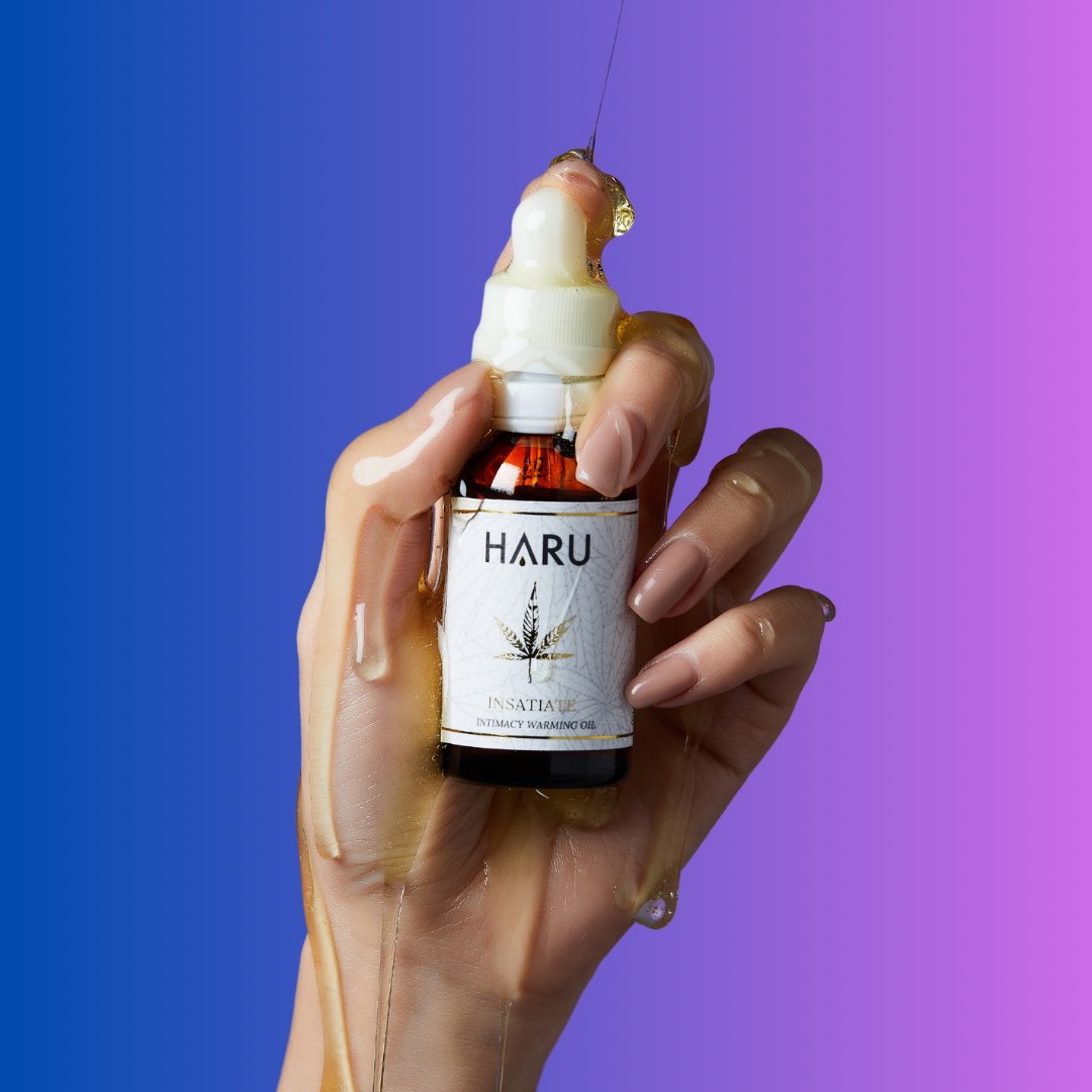 ariannagraphics's tweet image. As a graphic designer, I&apos;m always looking for ways to make my work stand out from the crowd. Today, I&apos;m taking a step back to think of creative ways to approach a project &amp;amp; make it really stand out. #designerthoughts #creativity #graphicdesign