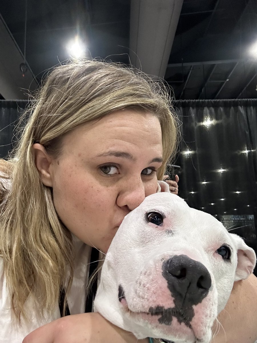 I am deeply touched by the love and excitement surrounding Waverly this weekend. Your kind words and appreciation for her further validated that I raised a very special dog and I am so honored to be able to share her with you. ❤️🧡💛💚💙💜#adventuresofwaverly #EDE2023