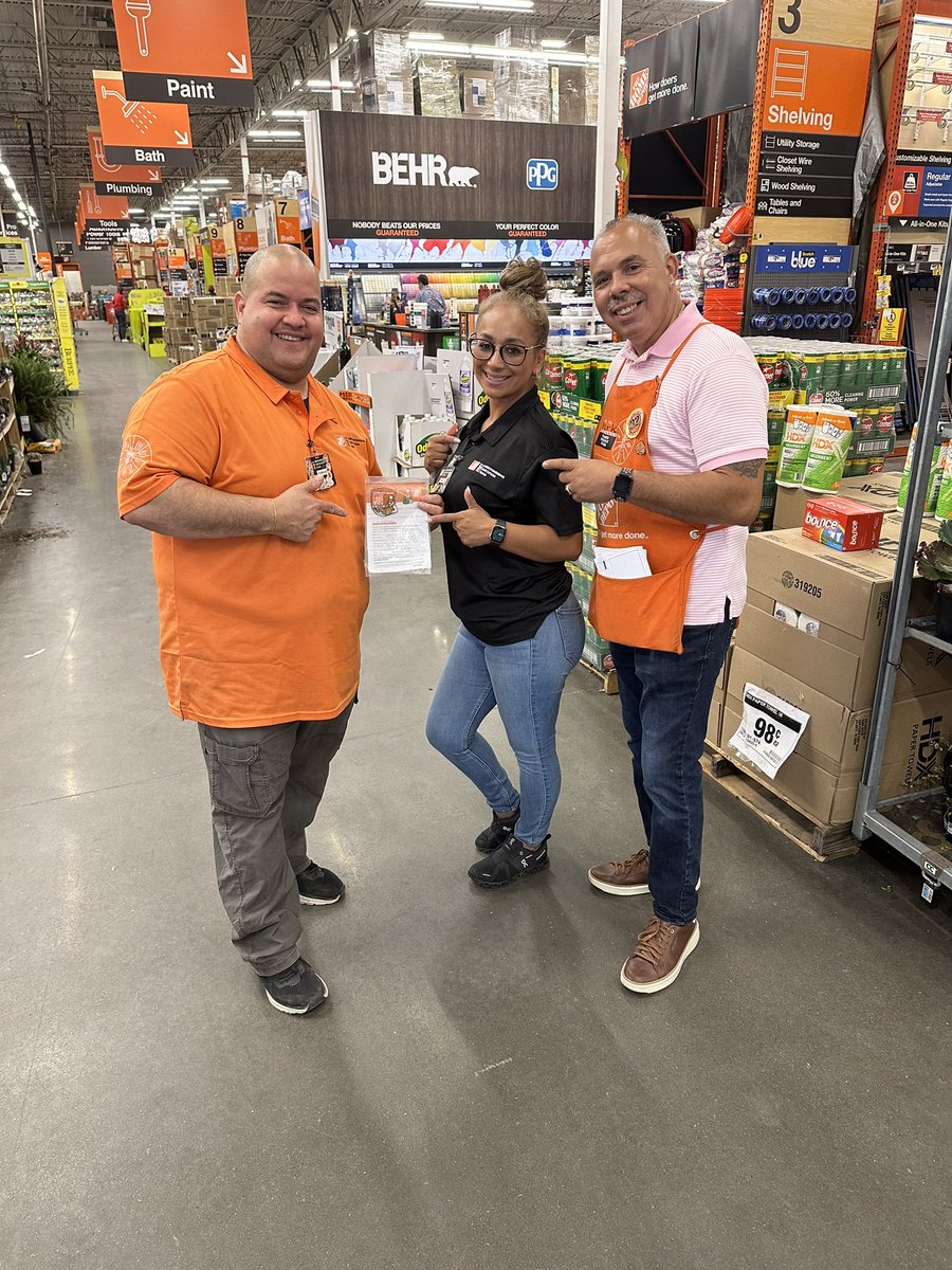 Thank you Enrique Met Team for all support. 0950 <a href="/RICHNYMETRO/">RICH MONTAGUE</a> <a href="/Carmen_I_Rod/">Carmen Rodriguez</a> <a href="/ginalayl08/">Gina MET SUP 0950</a> <a href="/AlucardV82/">Oskar Tlatelpa</a> @Vinson0413 <a href="/nyyroro/">Ro Rodriguez</a>