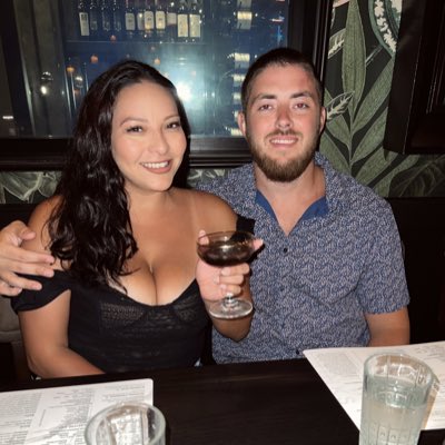 kmejia7's tweet photo. In our “we don’t care doing whatever makes us happy, putting ourselves first and protecting our energy era” 🫶🏽 https://t.co/HcrBhji9LD