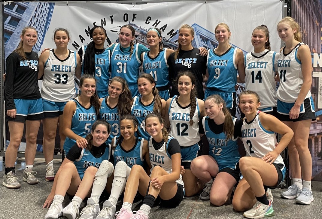 LBGbasketball's tweet image. It's been real Chicago! ✌️

#LGBSelect2025 #LGBSelect2024 #NikeTOC2023 #HWNL