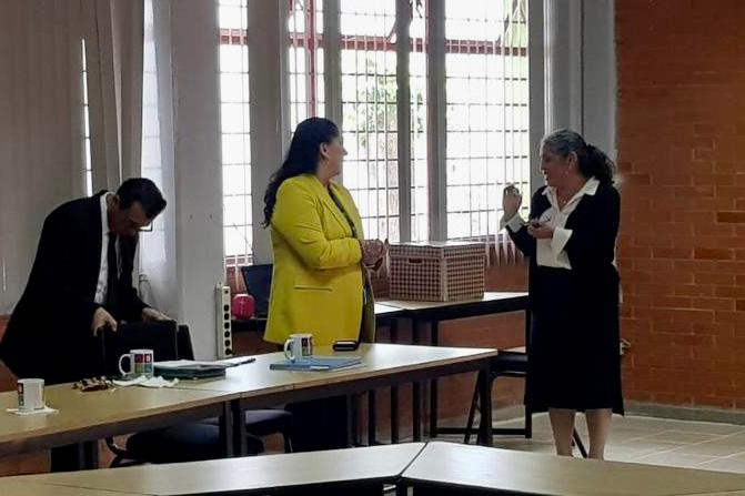 SubdireccionC's tweet photo. La @SubdireccionC y los Centros de Maestros llevaron a cabo la Sesión Presencial de Cierre de la Intervención Formativa "Nuevas miradas en el acompañamiento del Asesor Técnico Pedagógico", del Programa de Formación de Personal con Funciones de Acompañamiento Pedagógico 2023-2028. https://t.co/00f2kbog47