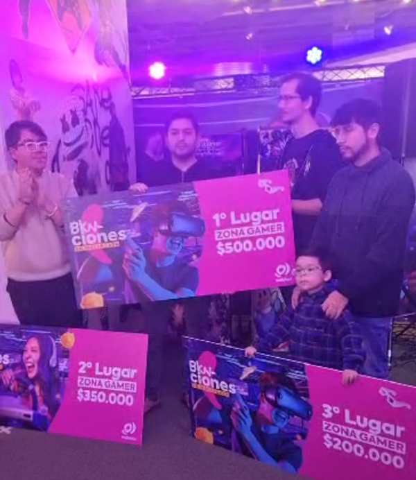 Evilcraa (@evilcraaduarte) on Twitter photo Se logro ganar en el torneo SF6 de <a href="/MallplazaCL/">Mallplaza 🇨🇱</a> , tremendo torneo, logre ganar mi tercer torneo consecutivo (2 Offine y 1 Online) en que se ha podido participar, felicitar también a <a href="/Pochoclo23/">✨ Pochoclo23 ✨🇨🇱</a> por su tremendo desempeño, que siga así 💪 Teniente Coronel con todo 🫡 #SF6 Guile Se logro ganar en el torneo SF6 de <a href="/MallplazaCL/">Mallplaza 🇨🇱</a> , tremendo torneo, logre ganar mi tercer torneo consecutivo (2 Offine y 1 Online) en que se ha podido participar, felicitar también a <a href="/Pochoclo23/">✨ Pochoclo23 ✨🇨🇱</a> por su tremendo desempeño, que siga así 💪 Teniente Coronel con todo 🫡 #SF6 Guile
