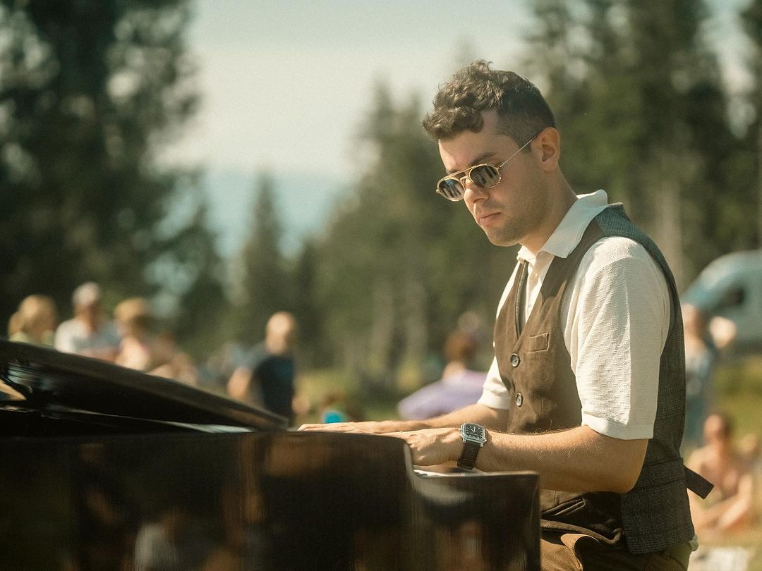 PolyseumArt's tweet photo. Alessandro Martire and special guest Astir, performing in Valle Intelvi - Alpe Grande, on July 9th, as part of Lake Endless Joy Festival, a destination festival curated by @Ale_Martire, with @PolyseumArt among its partners. https://t.co/rTjLmGGGsc