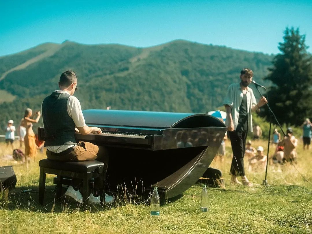 PolyseumArt's tweet photo. Alessandro Martire and special guest Astir, performing in Valle Intelvi - Alpe Grande, on July 9th, as part of Lake Endless Joy Festival, a destination festival curated by @Ale_Martire, with @PolyseumArt among its partners. https://t.co/rTjLmGGGsc