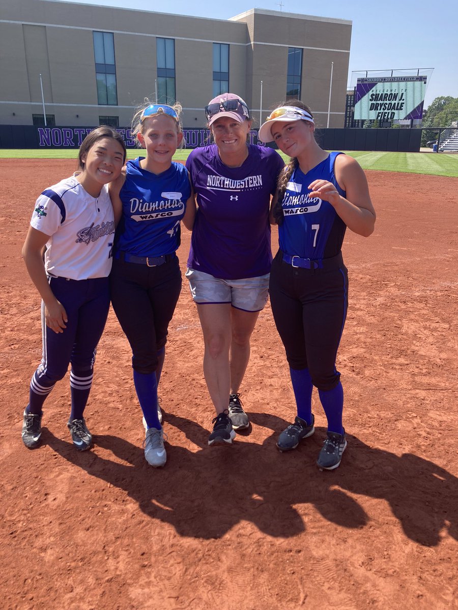 Katie Silva tweet media