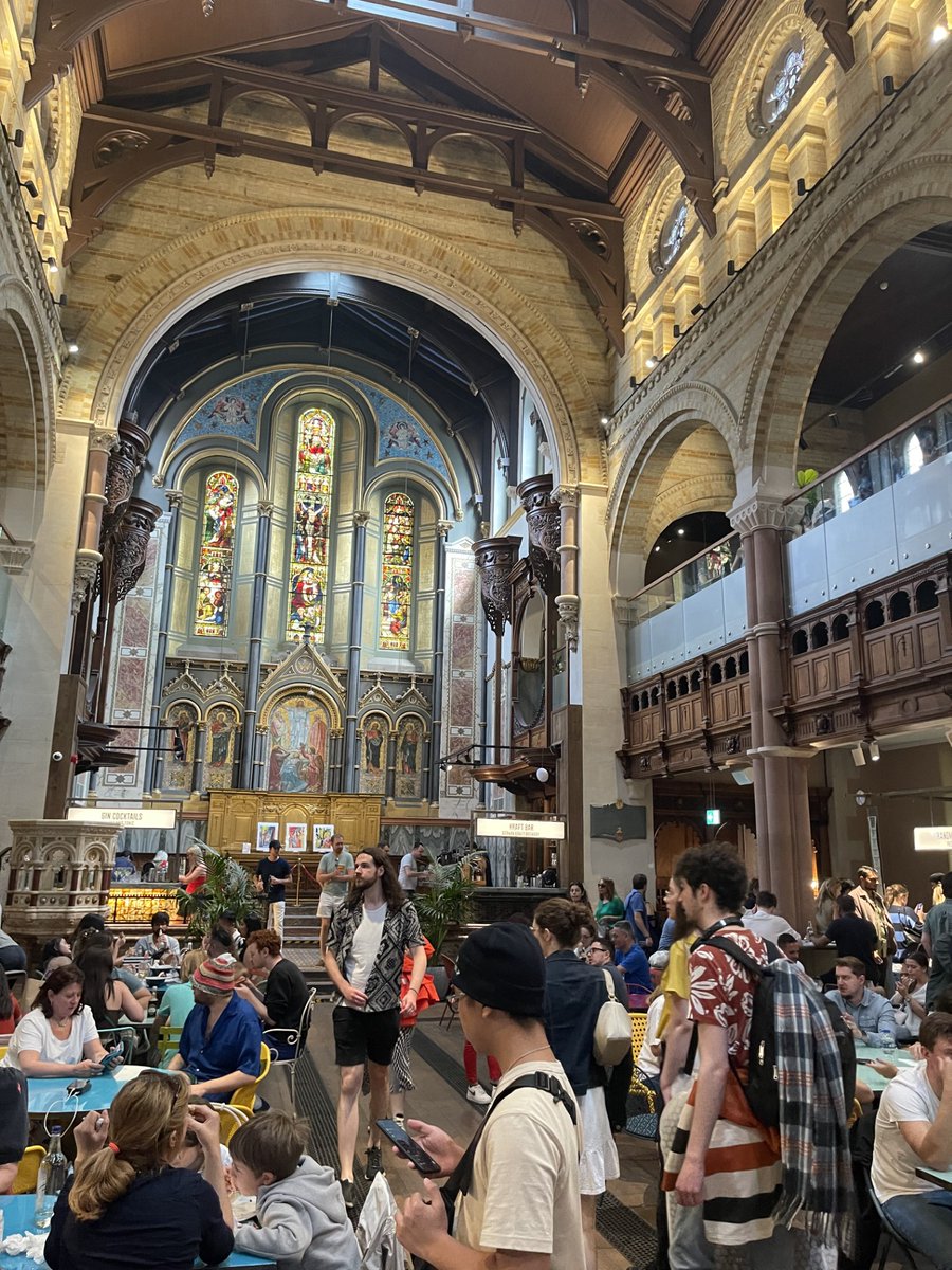 LondonSummerUM's tweet photo. Our group had lunch at Mercato Mayfair today! It is located in a former cathedral that has become a food hall boasting wonder pizza, pasta, Thai food and more! https://t.co/rw8NdNif0y