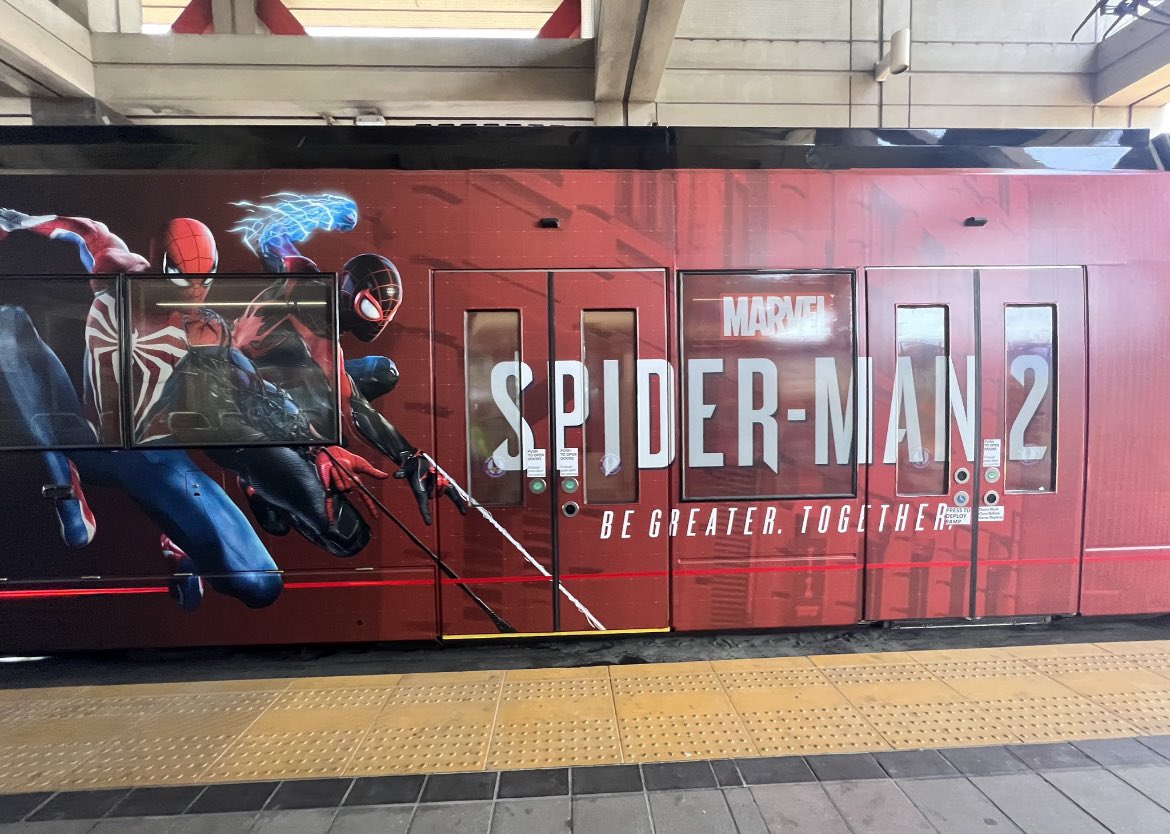 PSnSpideyParody's tweet photo. #MarvelSpiderMan2 Ad train 🚆 #Sony  #InsomGamesCommunity #LiveFromPS5 https://t.co/0HfaaAFu60