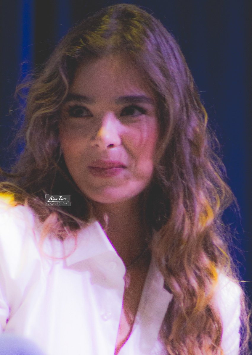 barr_alicia's tweet photo. More Hailee Steinfeld pics
Superhero Con San Antonio 2023
#HaileeSteinfeld #MarvelStudios #Hawkeye #KateBishop #PMXS https://t.co/fAstxvwpUB